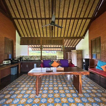 Tirta Padi Villa Ubud Exterior foto